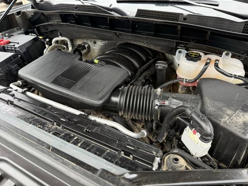 Used 2025 GMC Sierra 1500 AT4 image 33