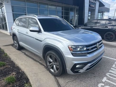 Used 2019 Volkswagen Atlas SE w/ Towing Package image 9