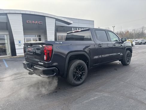 New 2026 GMC Sierra 1500 Elevation image 3
