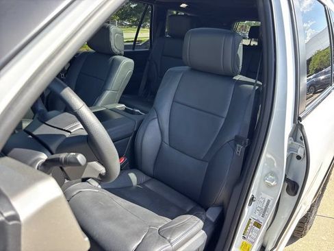 Used 2026 Toyota Sequoia Platinum AWD/4WD image 23