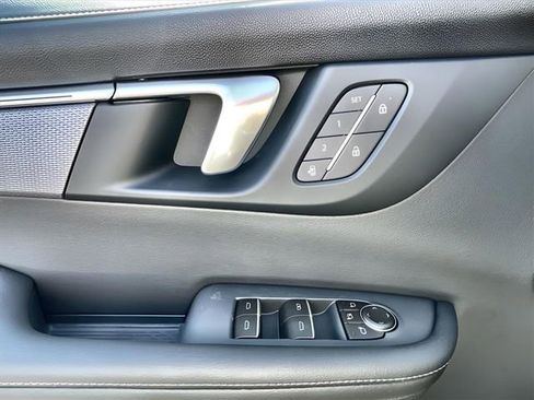 New 2026 Buick Enclave Sport Touring w/ Power Package FWD image 23