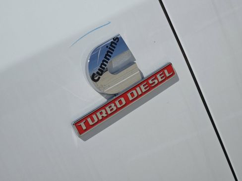 New 2026 RAM 2500 Tradesman AWD/4WD image 9
