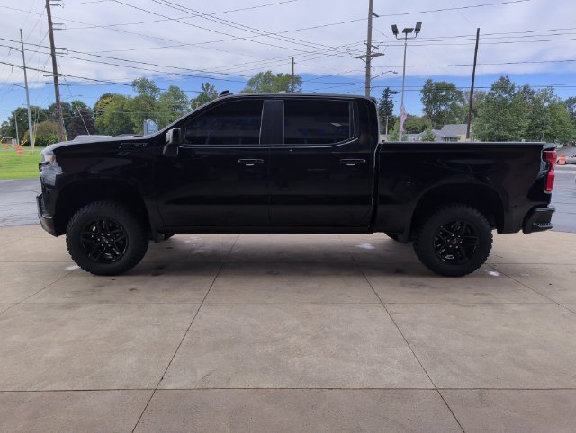Used 2021 Chevrolet Silverado 1500 LT Trail Boss w/ Convenience Package II AWD/4WD image 4