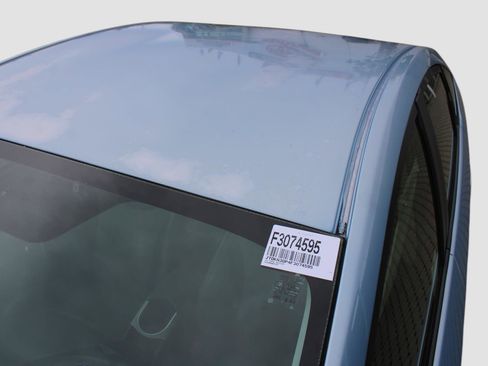 Used 2015 Toyota Prius Prime Advanced image 11