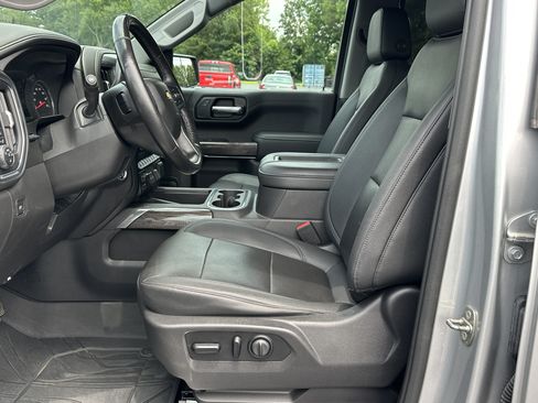 Used 2021 Chevrolet Silverado 1500 LTZ w/ LTZ Premium Package AWD/4WD image 9
