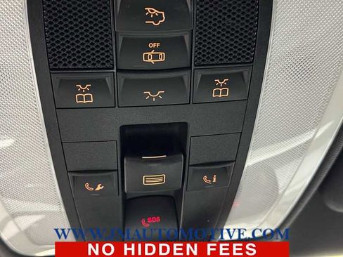 Used 2014 Mercedes-Benz C 300 Sport image 32