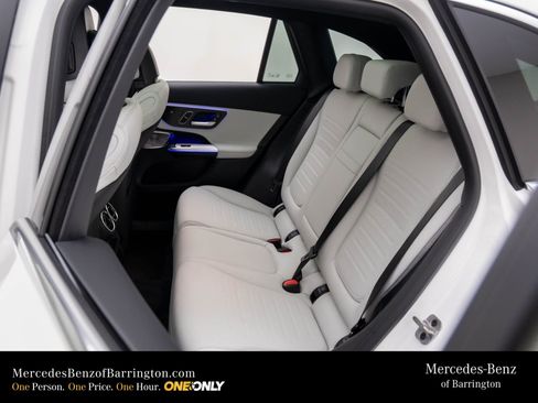 New 2026 Mercedes-Benz GLC 300 4MATIC image 19