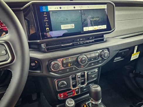 New 2026 Jeep Gladiator Willys image 19