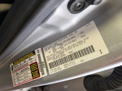 Used 2020 Toyota Tundra Limited w/ Limited Premium Package image 39