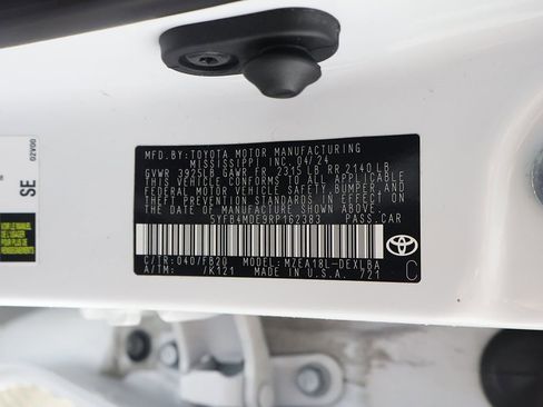 Used 2024 Toyota Corolla LE image 37