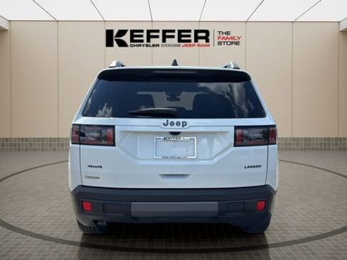 New 2026 Jeep Cherokee Laredo AWD/4WD image 4