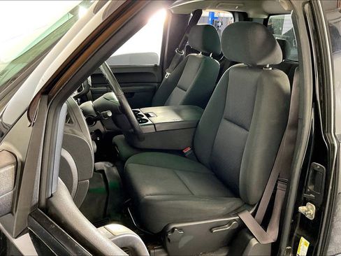 Used 2013 Chevrolet Silverado 2500 LT w/ Convenience Package image 31