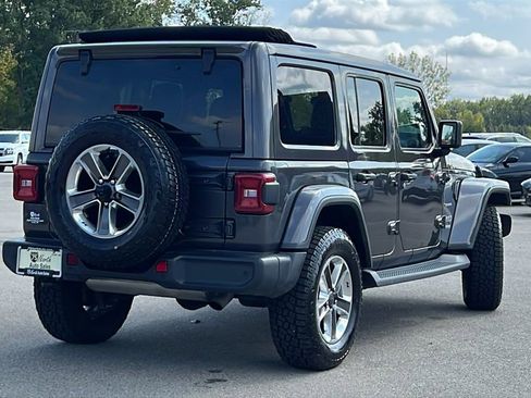 Used 2020 Jeep Wrangler Unlimited Sahara w/ Safety Group image 5