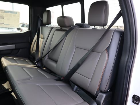 New 2025 Ford F150 Lariat w/ Equipment Group 502A High image 38