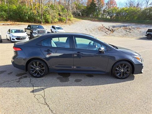 Used 2023 Toyota Corolla SE image 6