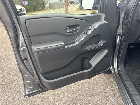 New 2026 Nissan Frontier S image 19