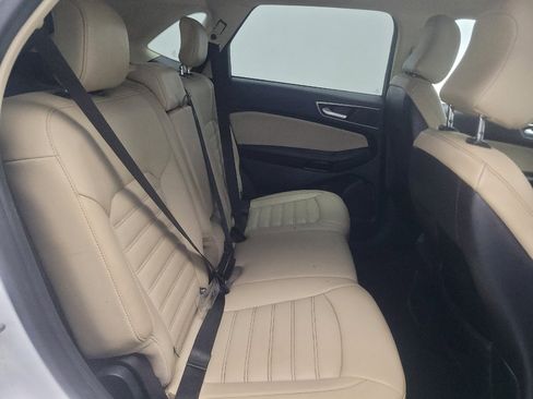 Used 2022 Ford Edge SEL AWD/4WD image 19
