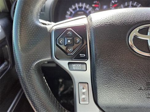 Used 2018 Toyota 4Runner SR5 image 29