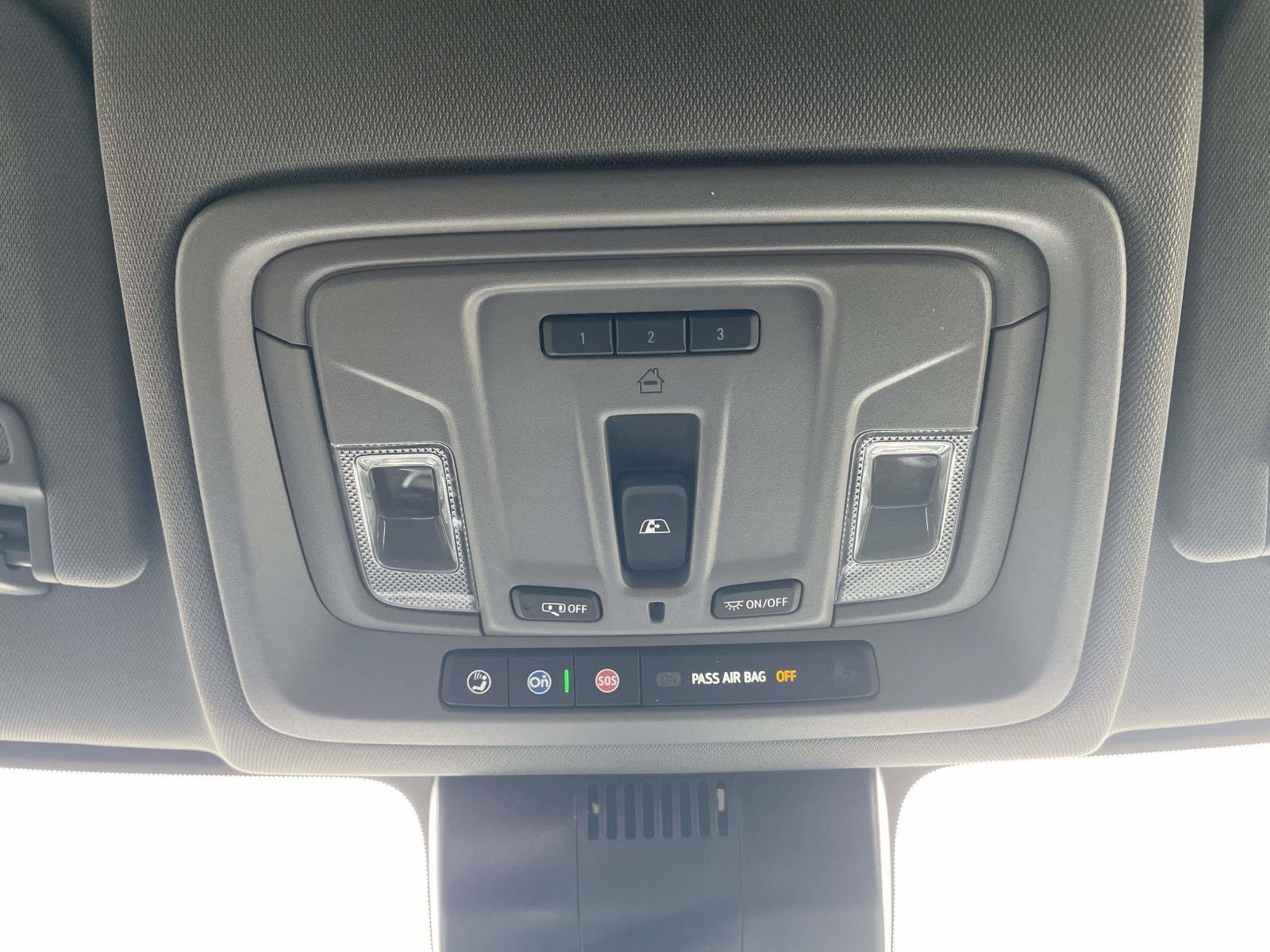 Used 2025 Chevrolet Silverado 1500 RST AWD/4WD image 29