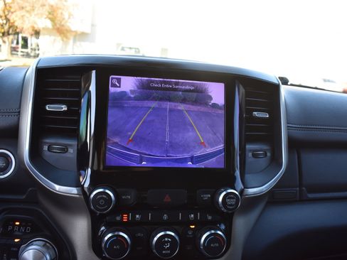 Used 2020 RAM 1500 Laramie image 19