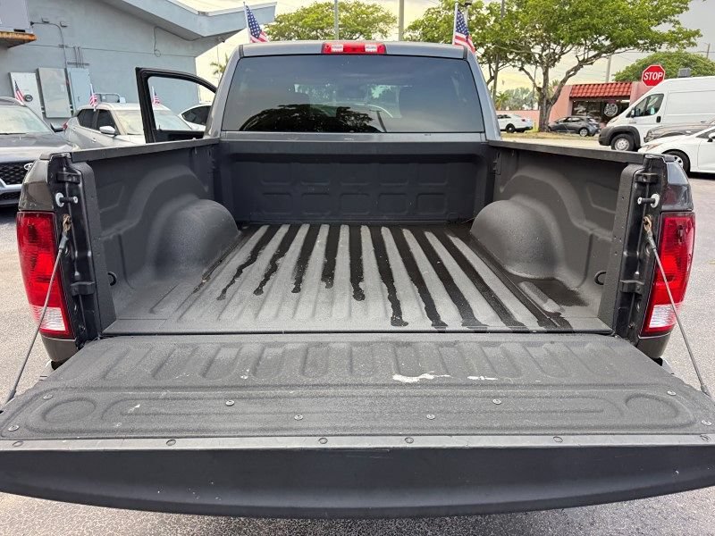 Used 2020 RAM 1500 Tradesman w/ Chrome Appearance Group AWD/4WD image 30