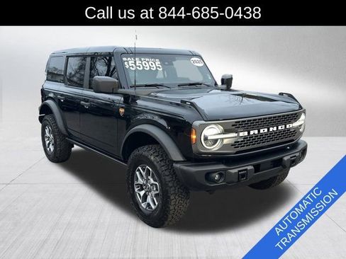 Used 2025 Ford Bronco Badlands image 3