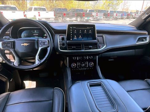 Used 2024 Chevrolet Tahoe Premier AWD/4WD image 21