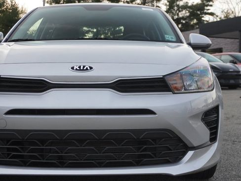 Used 2021 Kia Rio LX image 11