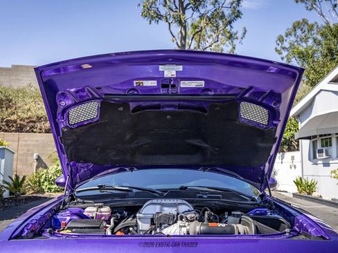 Used 2016 Dodge Challenger SRT Hellcat RWD image 22