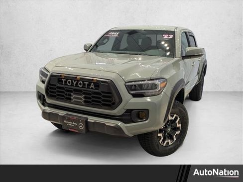 Used 2023 Toyota Tacoma TRD Off-Road image 1