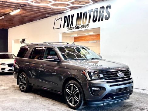 Used 2019 Ford Expedition Limited w/ Equipment Group 303A AWD/4WD image 1