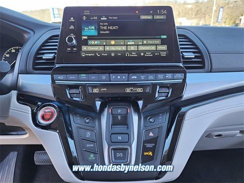 New 2026 Honda Odyssey Touring image 11