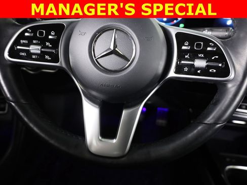 Used 2022 Mercedes-Benz CLA 250 4MATIC image 34