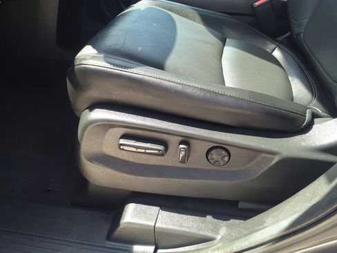Used 2025 Honda Odyssey EX-L image 11
