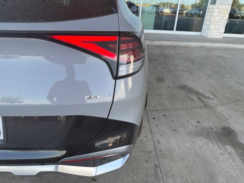 Used 2024 Kia Sportage SX AWD/4WD image 17