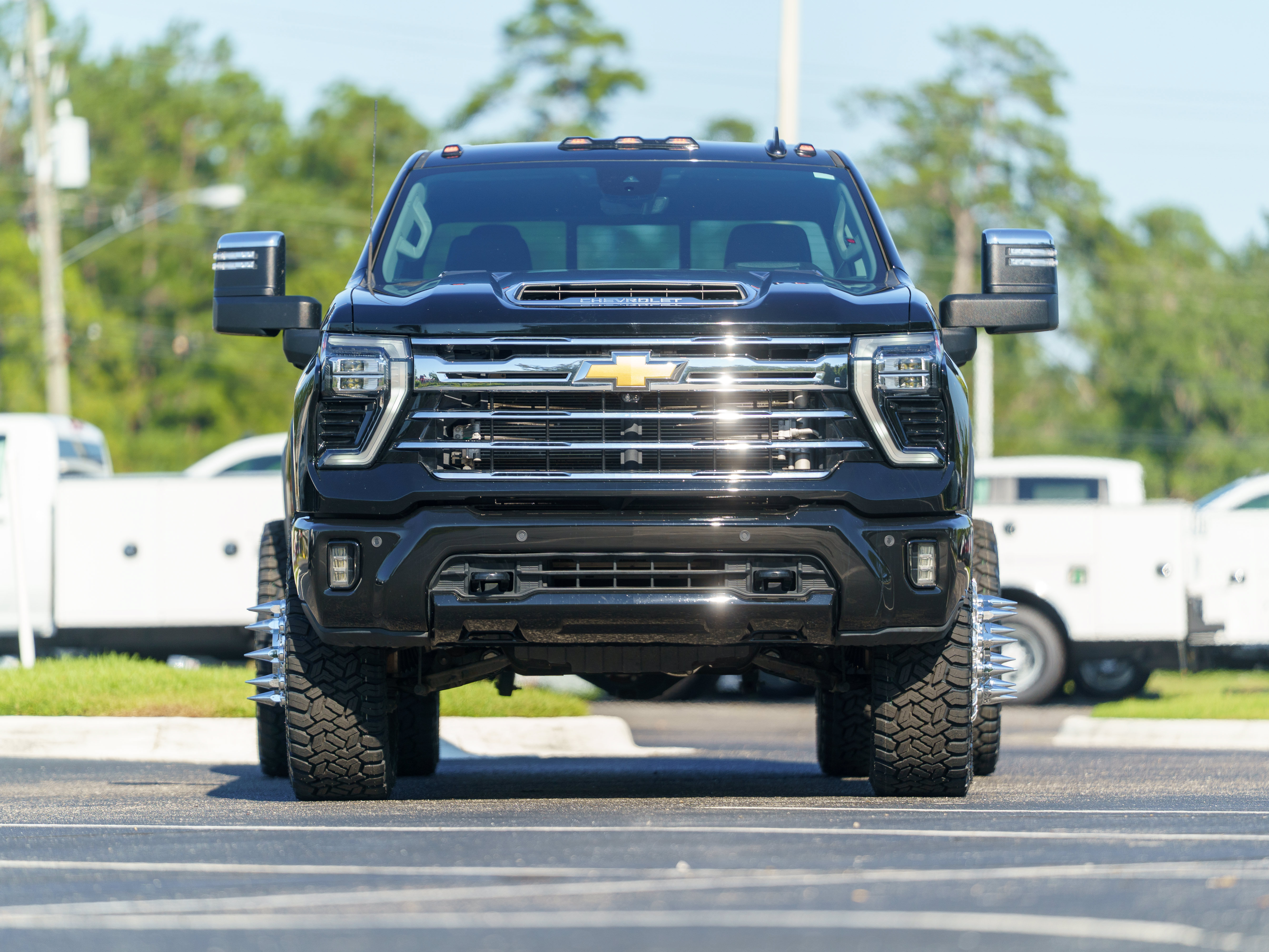 Used 2024 Chevrolet Silverado 3500 LTZ AWD/4WD image 5