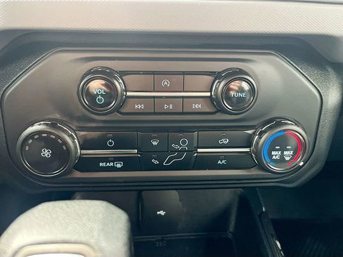 Used 2023 Ford Bronco 4-Door w/ Sasquatch Package AWD/4WD image 15