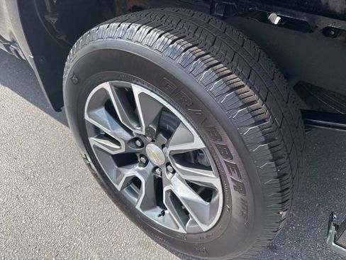 Used 2023 Chevrolet Silverado 1500 LT image 33