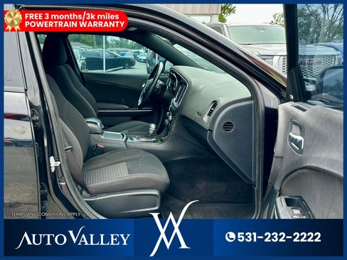Used 2018 Dodge Charger GT AWD/4WD image 18