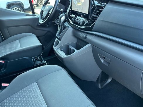 Used 2023 Ford Transit 350 XLT image 17