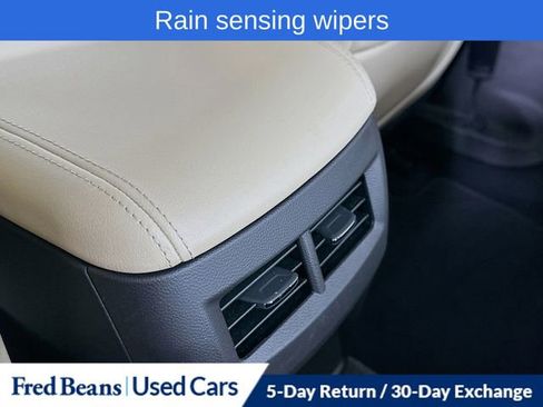 Used 2022 Cadillac CT5 Luxury w/ Sun And Sound Package image 28