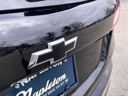 Used 2020 Chevrolet Equinox LT w/ Midnight Edition image 8