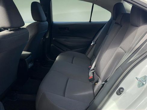 Used 2023 Toyota Corolla LE image 14