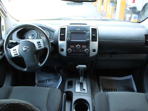 Used 2015 Nissan Frontier PRO-4X AWD/4WD image 41