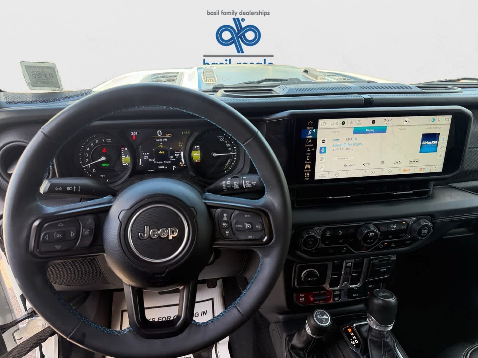 Used 2024 Jeep Wrangler Unlimited Rubicon 4xe AWD/4WD image 14