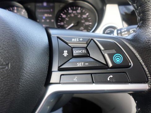 Used 2022 Nissan Rogue Sport SL w/ Premium Package AWD/4WD image 22