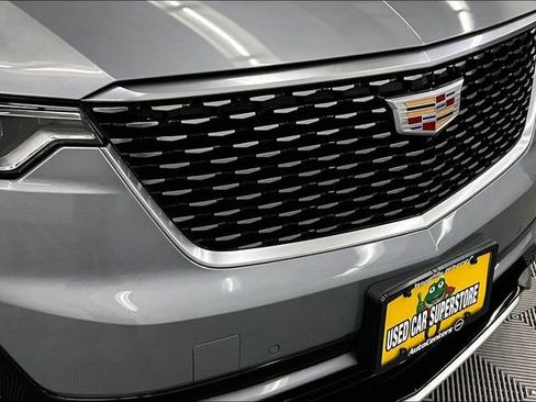 Used 2023 Cadillac XT6 Premium Luxury image 35