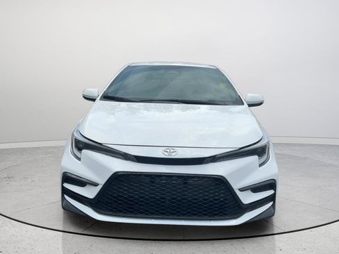 Used 2023 Toyota Corolla SE FWD image 4
