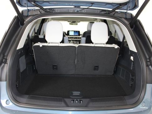 New 2025 Lincoln Aviator Premiere w/ Equipment Group 101A image 17