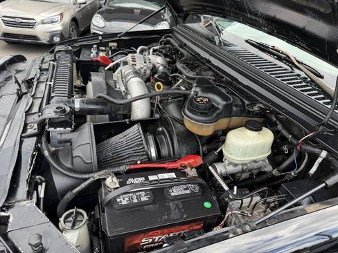 Used 2006 Ford F350 Lariat AWD/4WD image 14